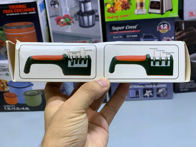 Knife sharpener